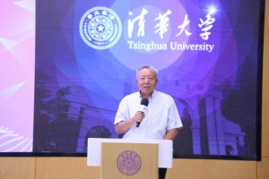 吴晓求：“有效的市场”是被期待的，但不能因为一时无效而被否定